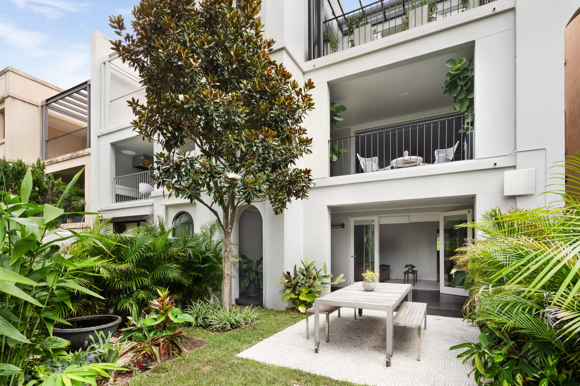 21 Flinton Street, Paddington Sold by Sydney Sotheby's International Realty - image 1