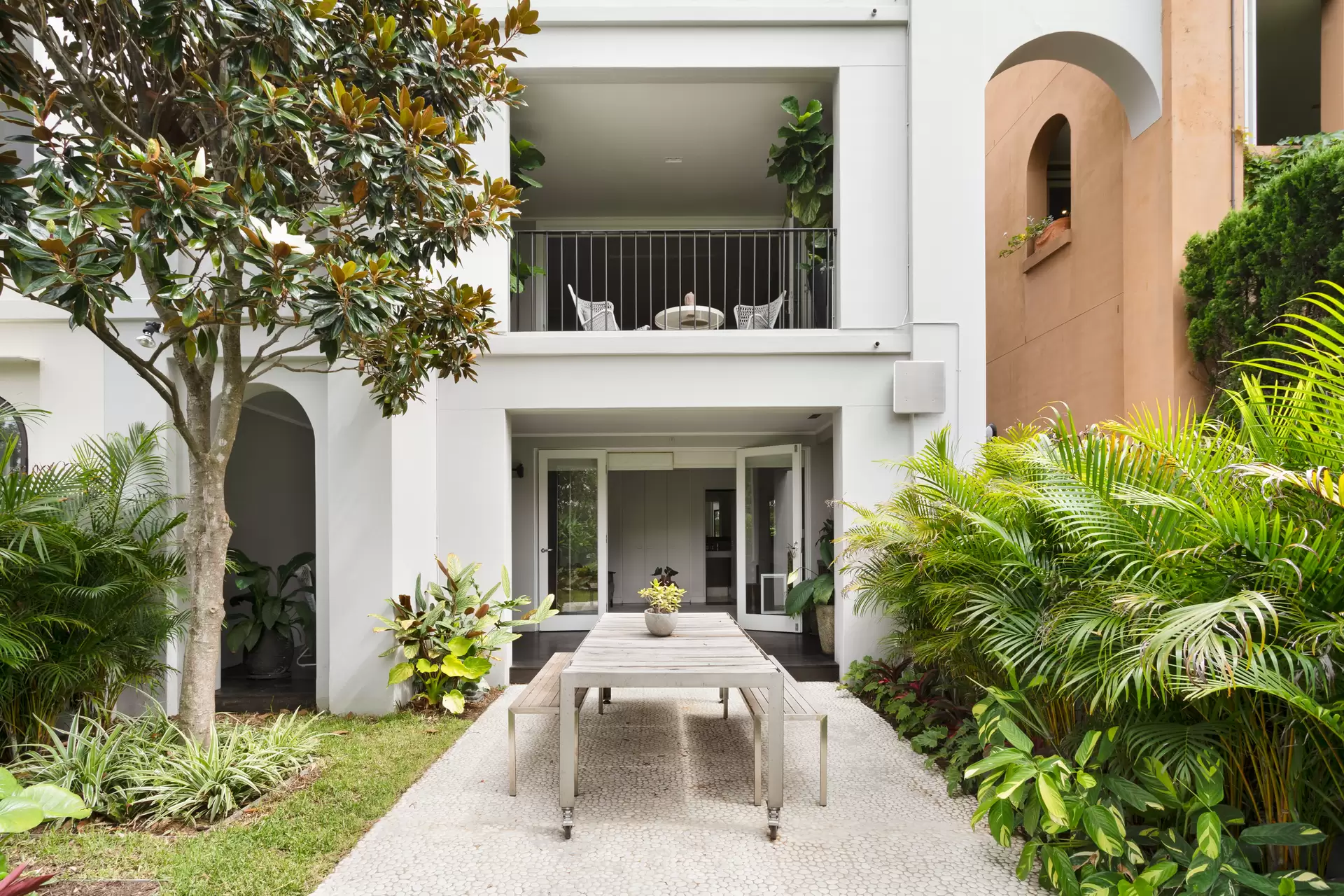 21 Flinton Street, Paddington Sold by Sydney Sotheby's International Realty - image 1