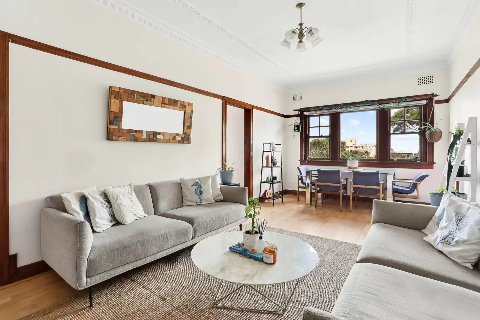 10/19 Denham Street, Bondi Auction by Sydney Sotheby's International Realty - image 1