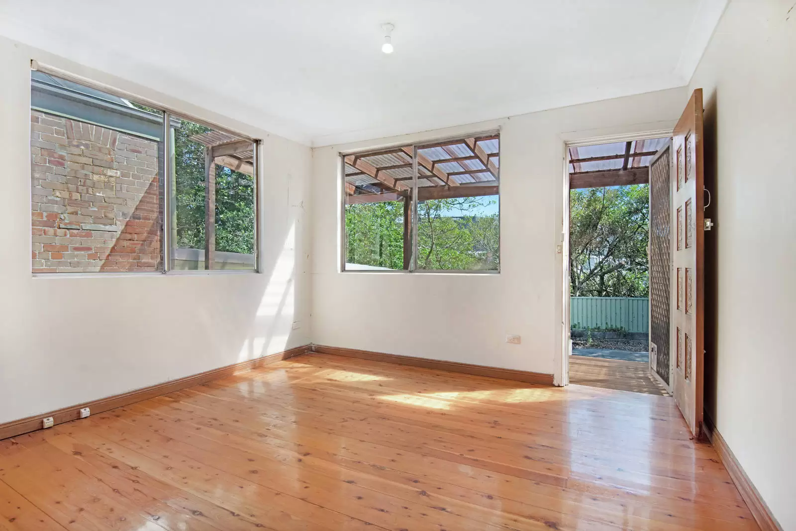 10 Arthur Street, Forest Lodge For Sale by Sydney Sotheby's International Realty - image 5