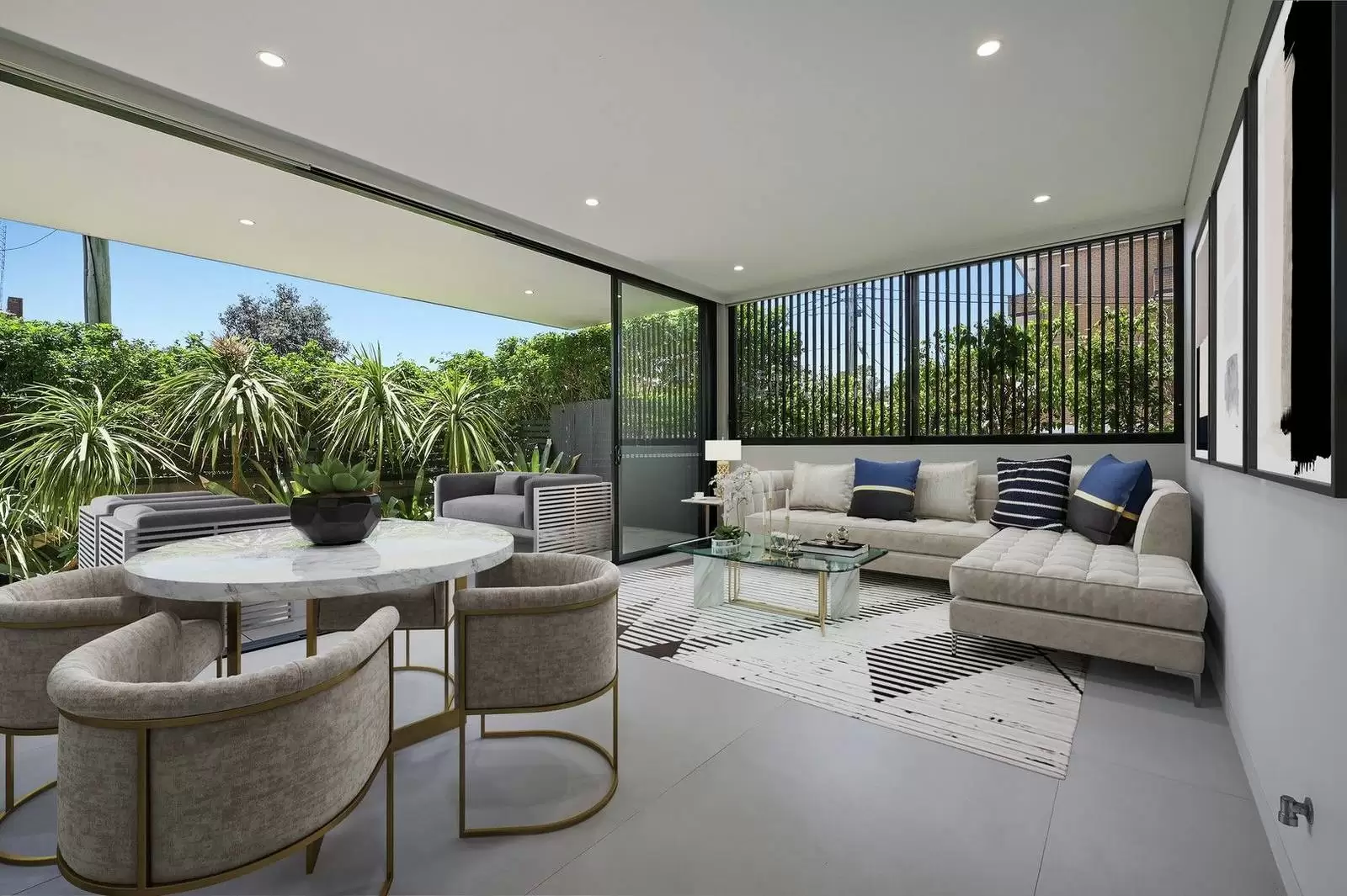 1/202 Oberon Street, Coogee Sold by Sydney Sotheby's International Realty - image 1