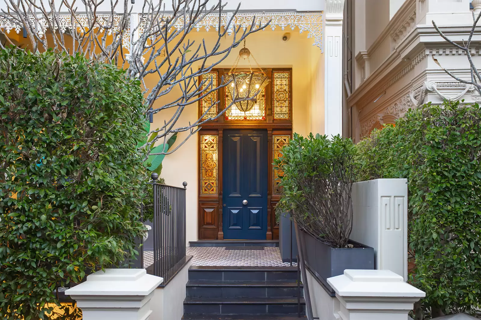 29 Challis Avenue, Potts Point For Sale by Sydney Sotheby's International Realty - image 2