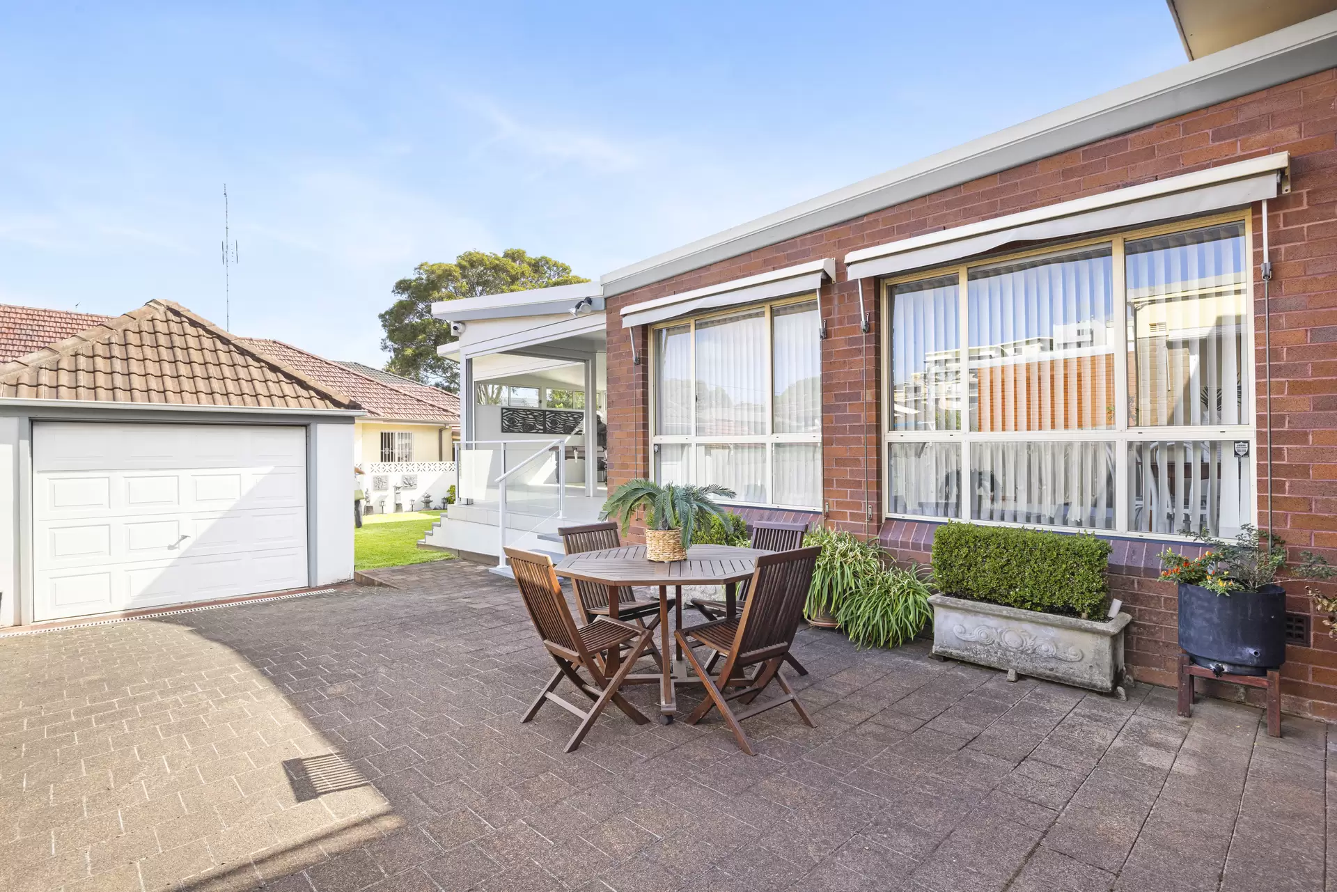 31 Chichester Street, Maroubra Auction by Sydney Sotheby's International Realty - image 1