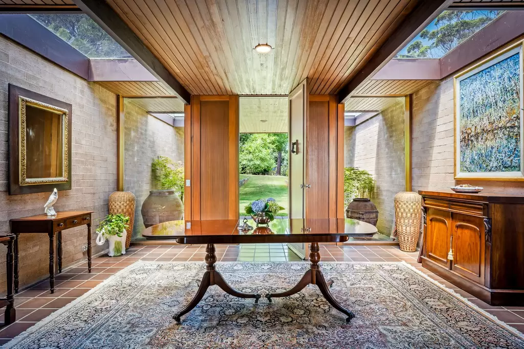 265 The Scenic Road, Killcare Heights For Sale by Sydney Sotheby's International Realty