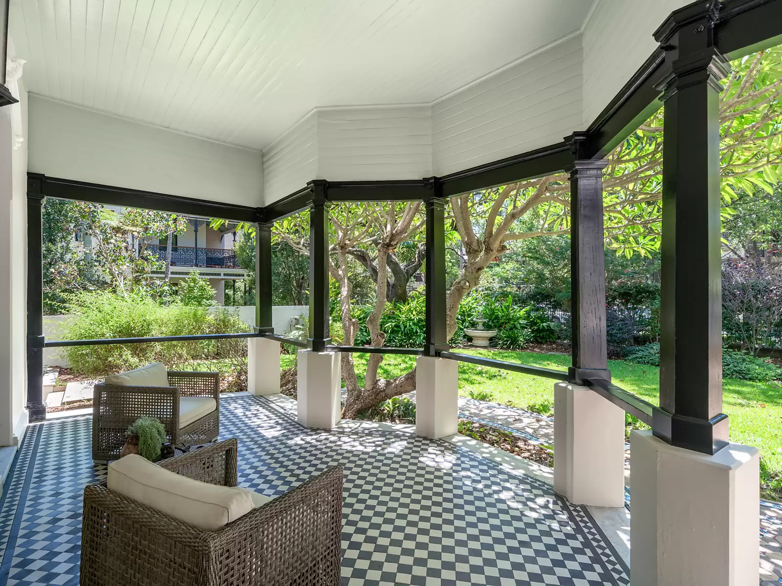 270 Glebe Point Road, Glebe For Sale by Sydney Sotheby's International Realty - image 3