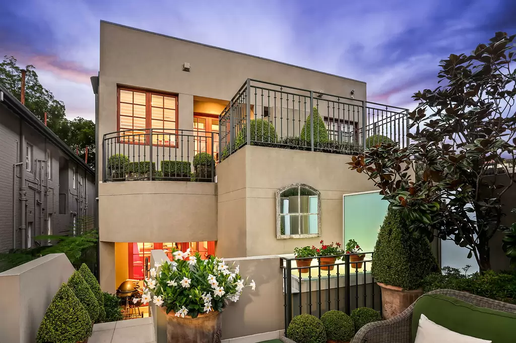 4/10-12 Cooper Street, Double Bay Auction by Sydney Sotheby's International Realty