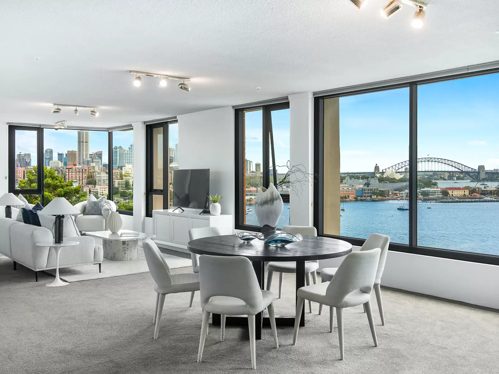 7C/21 Thornton Street, Darling Point Auction by Sydney Sotheby's International Realty - image 4