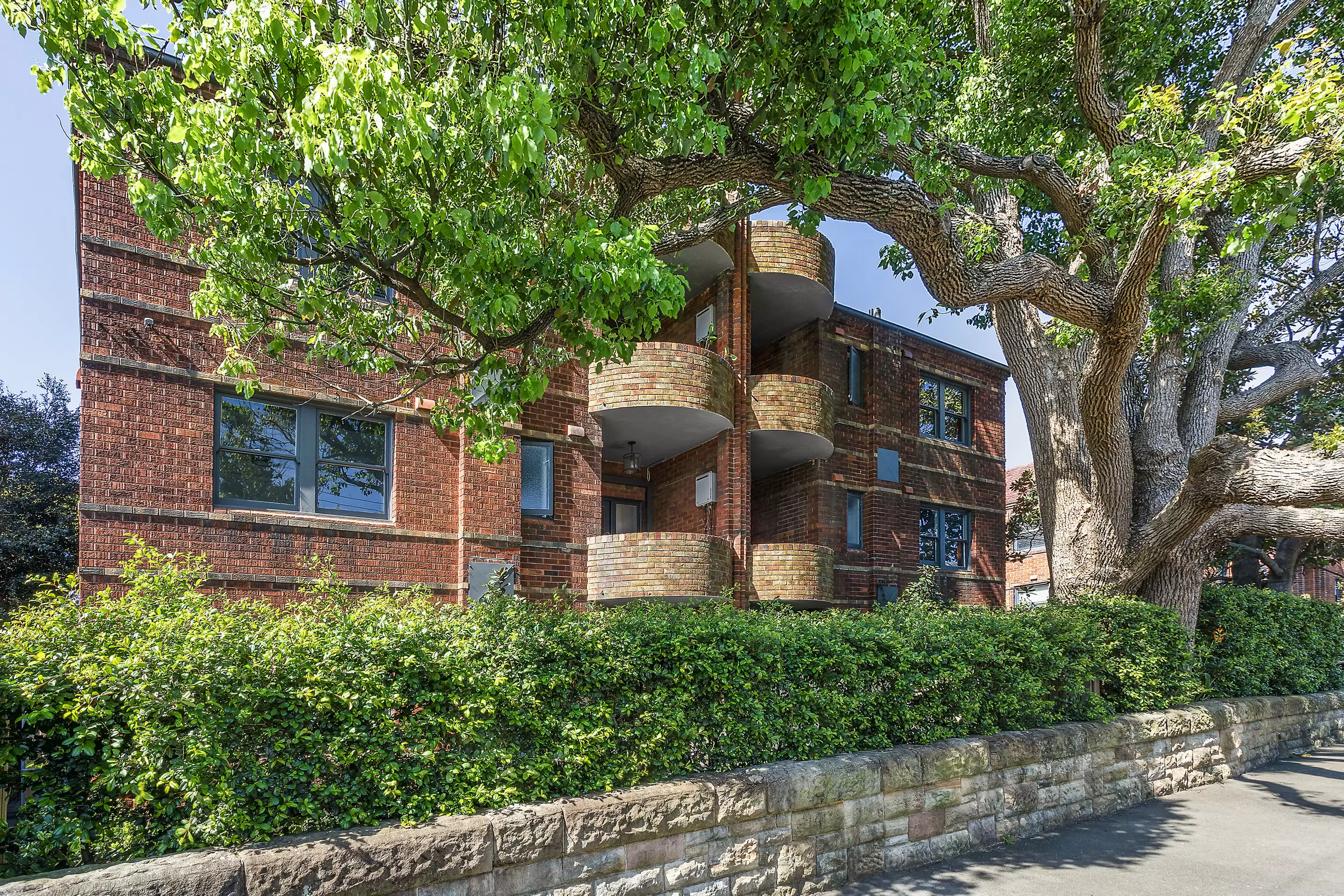 5/29 Nelson Street, Woollahra Sold by Sydney Sotheby's International Realty - image 1