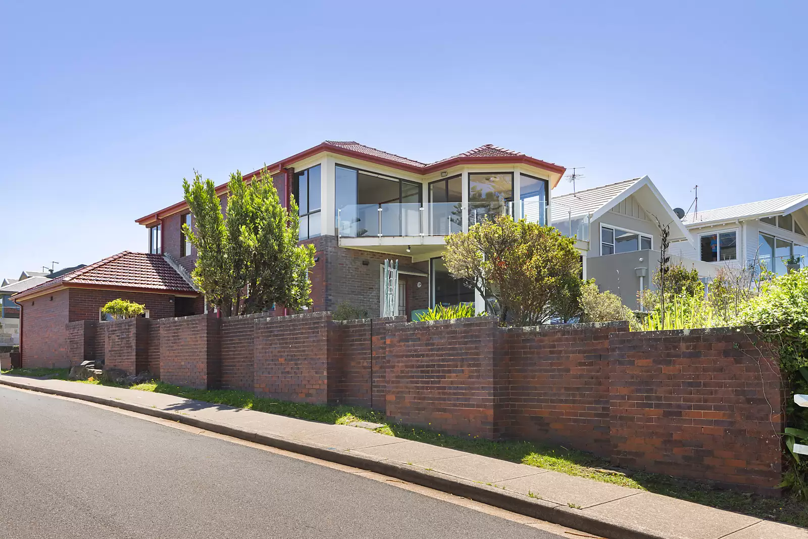 8 Pembroke Street, Bronte Auction by Sydney Sotheby's International Realty - image 7