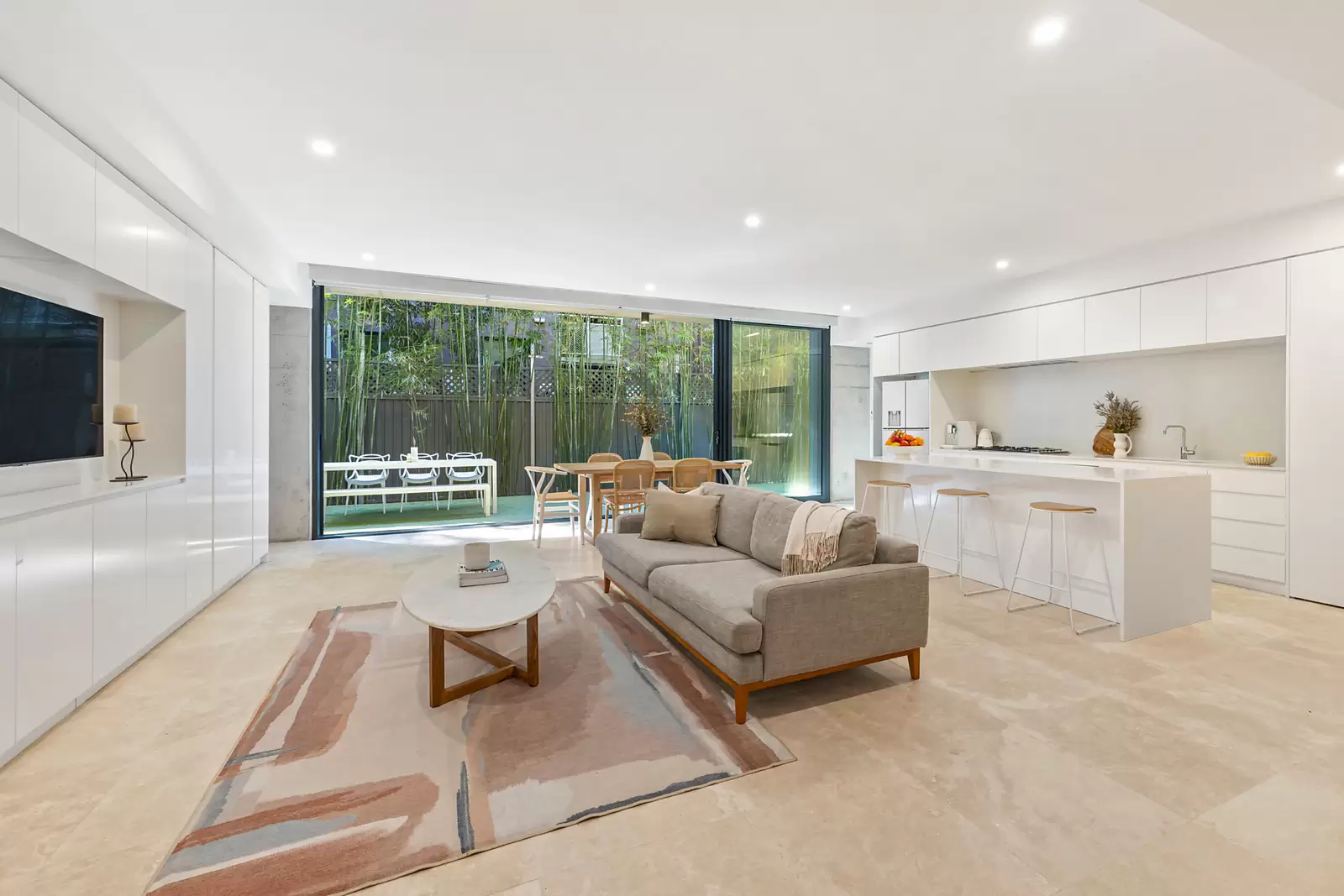 6/97 Carrington Road, Coogee Auction by Sydney Sotheby's International Realty - image 3