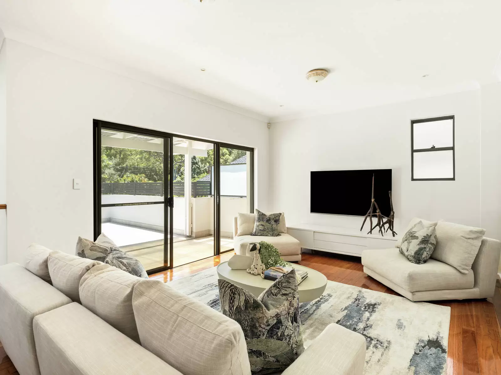 27 Bayswater Road, Lindfield Auction by Sydney Sotheby's International Realty - image 8