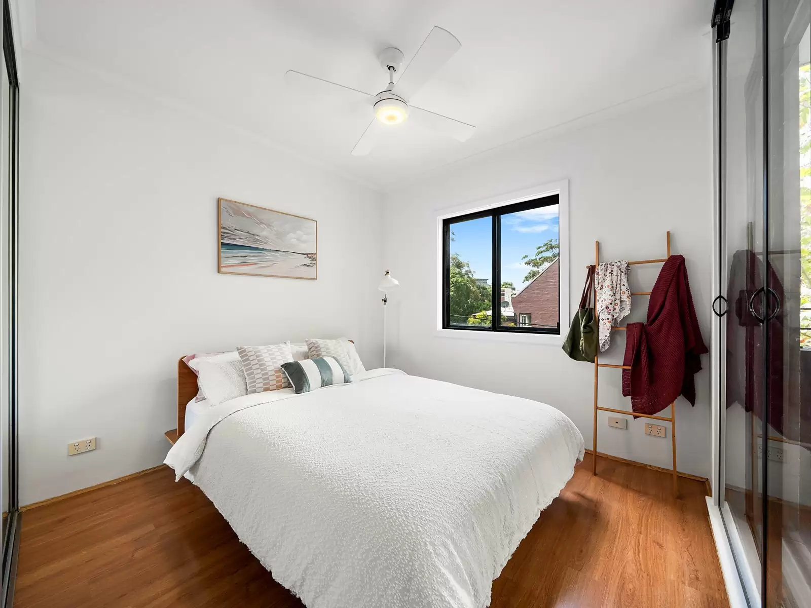 24/3-13 Erskineville Road, Newtown Auction by Sydney Sotheby's International Realty - image 7