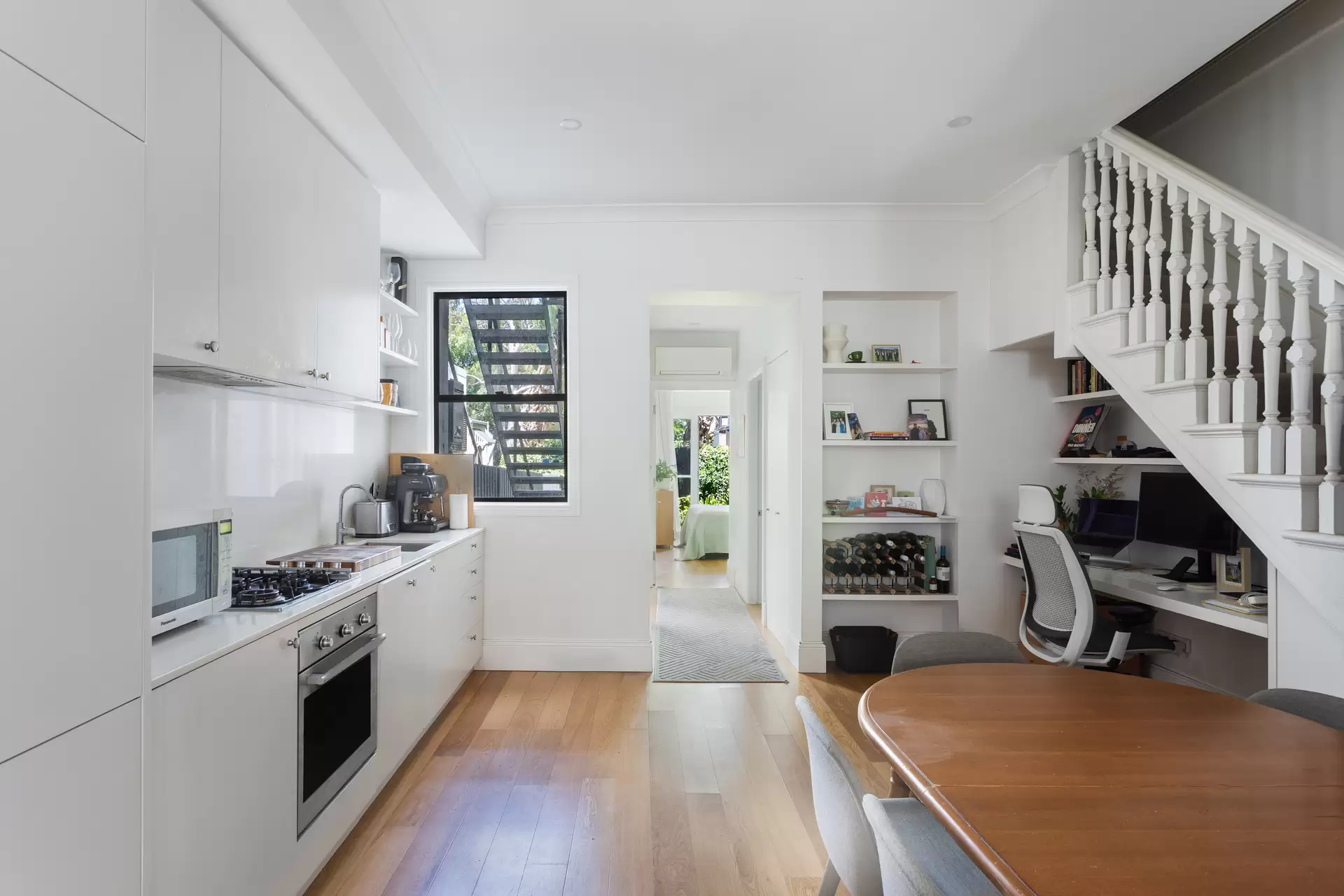 39 & 39a Albion Avenue, Paddington Auction by Sydney Sotheby's International Realty - image 1