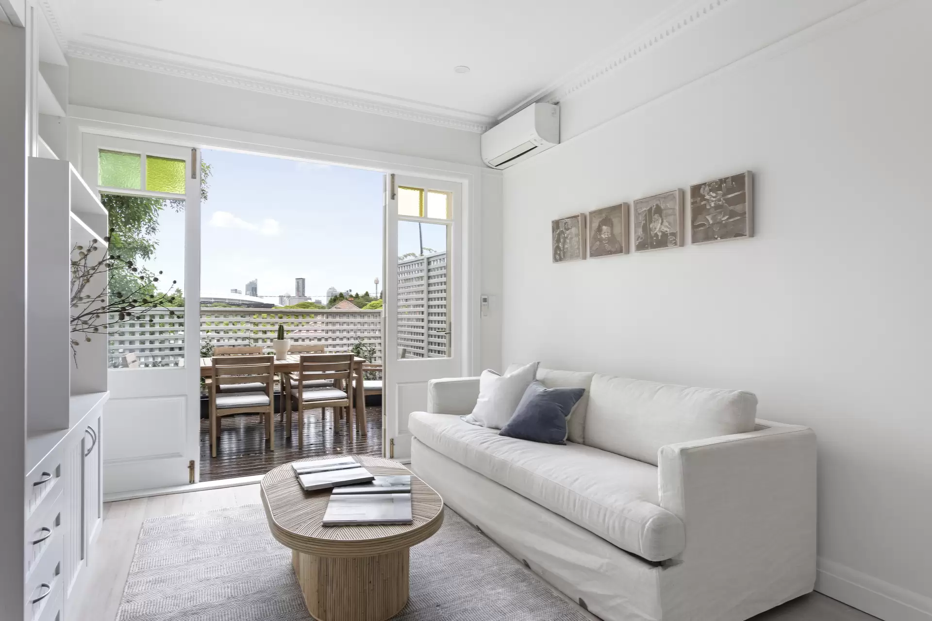 52 Cook Road, Centennial Park Auction by Sydney Sotheby's International Realty - image 1