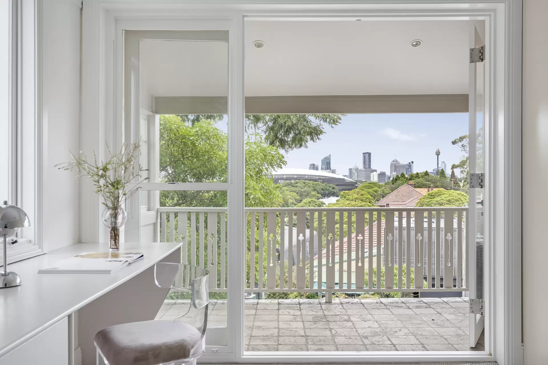 52 Cook Road, Centennial Park Auction by Sydney Sotheby's International Realty - image 1