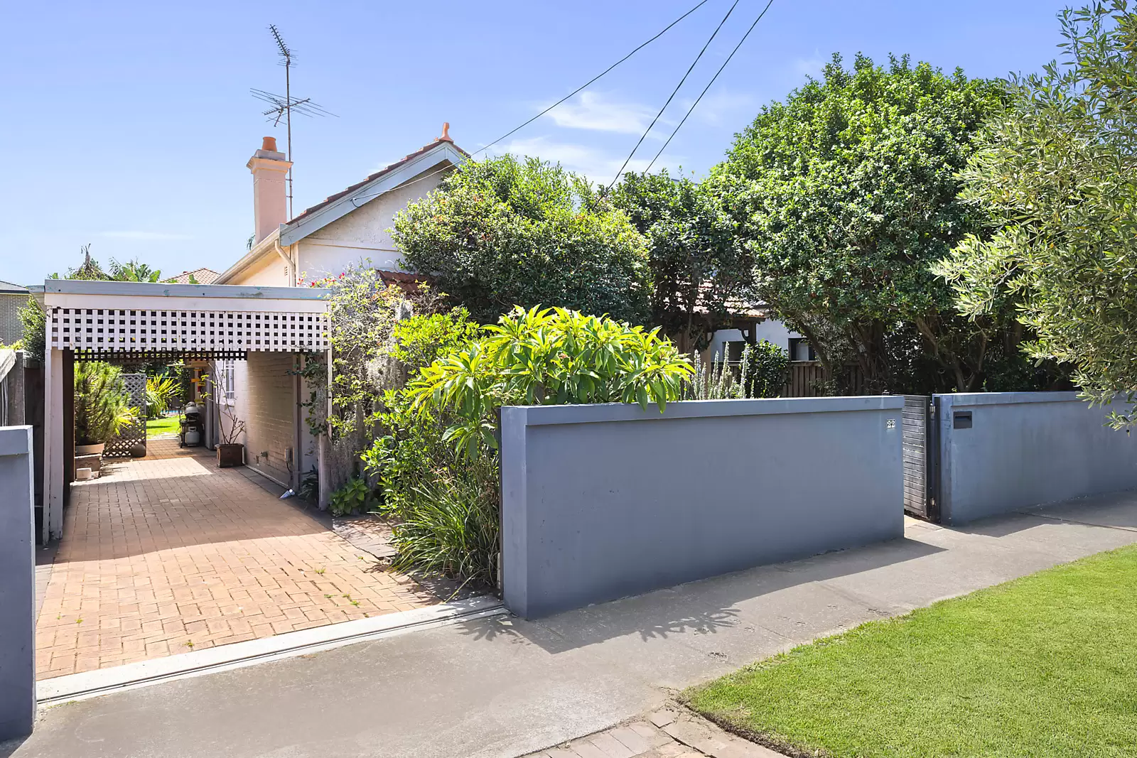 22 Gale Road, Maroubra Auction by Sydney Sotheby's International Realty - image 2