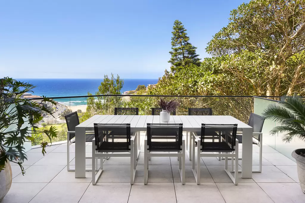 7/20 Illawong Avenue, Tamarama Auction by Sydney Sotheby's International Realty