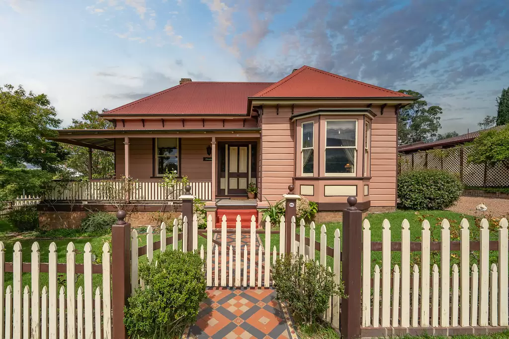 165 Marsh Street, Armidale Sold by Sydney Sotheby's International Realty