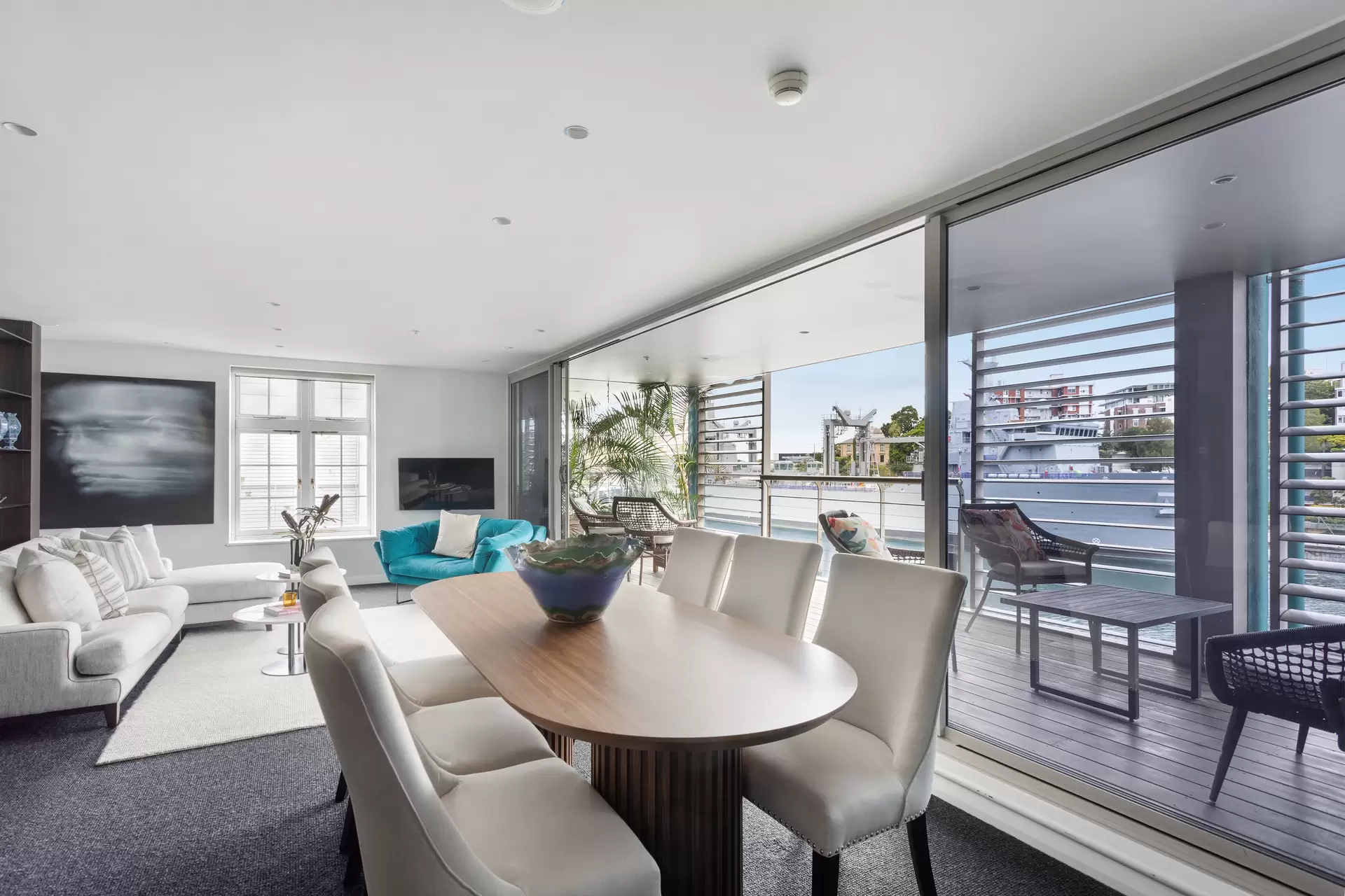 418/6E Cowper Wharf Road, Woolloomooloo Auction by Sydney Sotheby's International Realty - image 1