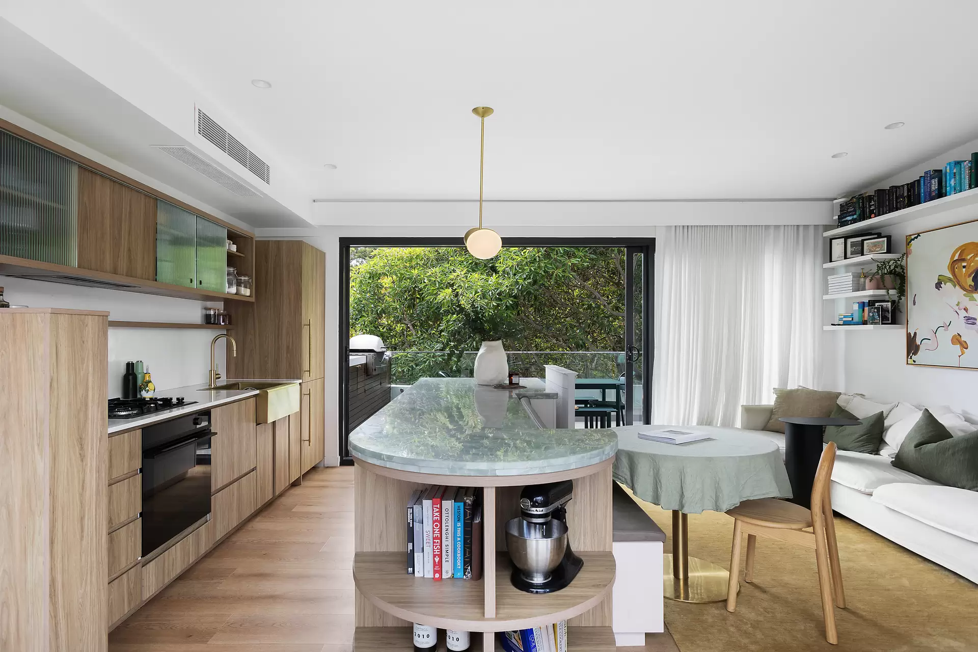 9/265 Crown Street, Surry Hills Auction by Sydney Sotheby's International Realty - image 1