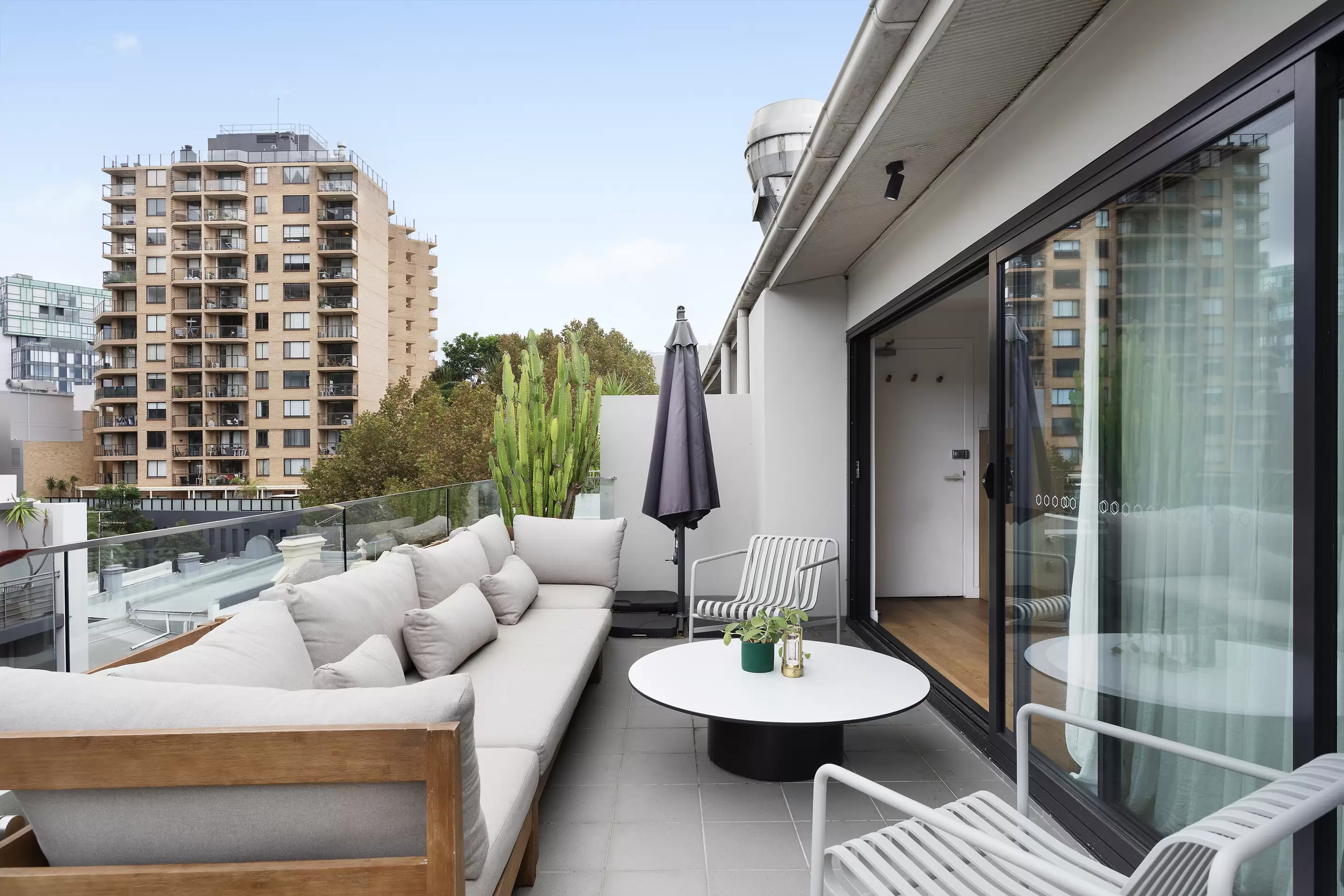 9/265 Crown Street, Surry Hills Auction by Sydney Sotheby's International Realty - image 5