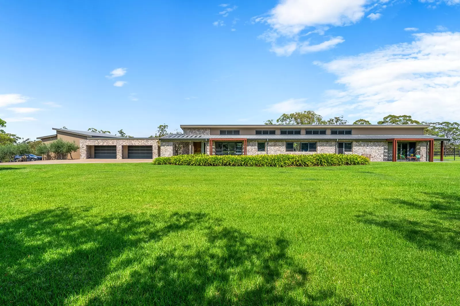 26 Geelans Road, Arcadia For Sale by Sydney Sotheby's International Realty - image 3