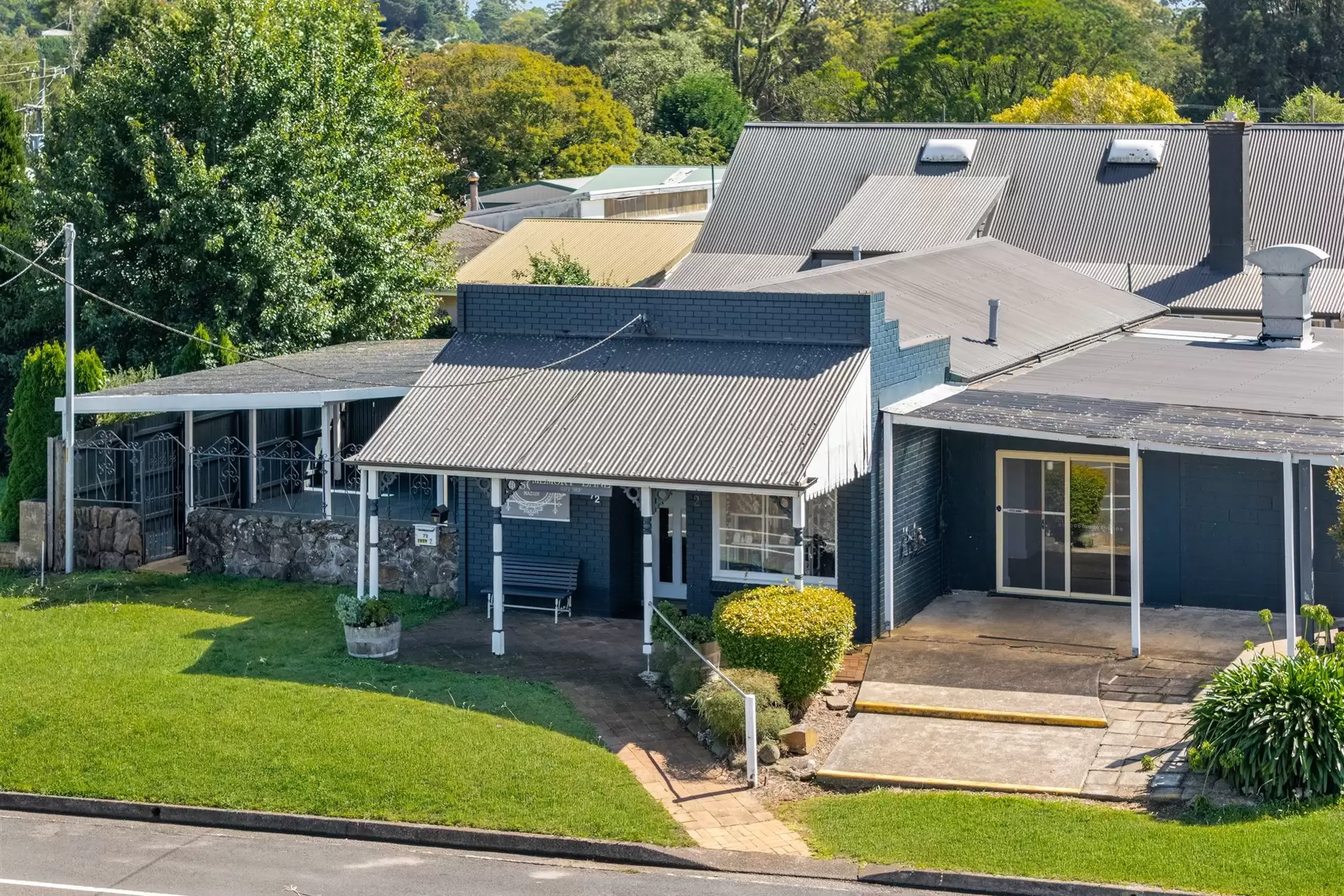 72 Hoddle Street, Robertson For Sale by Sydney Sotheby's International Realty - image 1