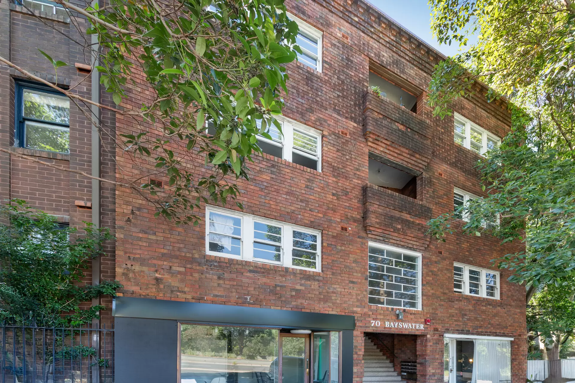 9/70 Bayswater Road, Rushcutters Bay Auction by Sydney Sotheby's International Realty - image 1