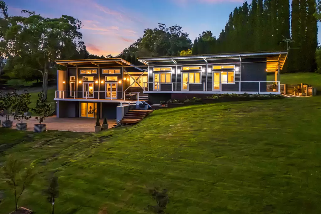 6 Woodbury Court, Bowral For Sale by Sydney Sotheby's International Realty