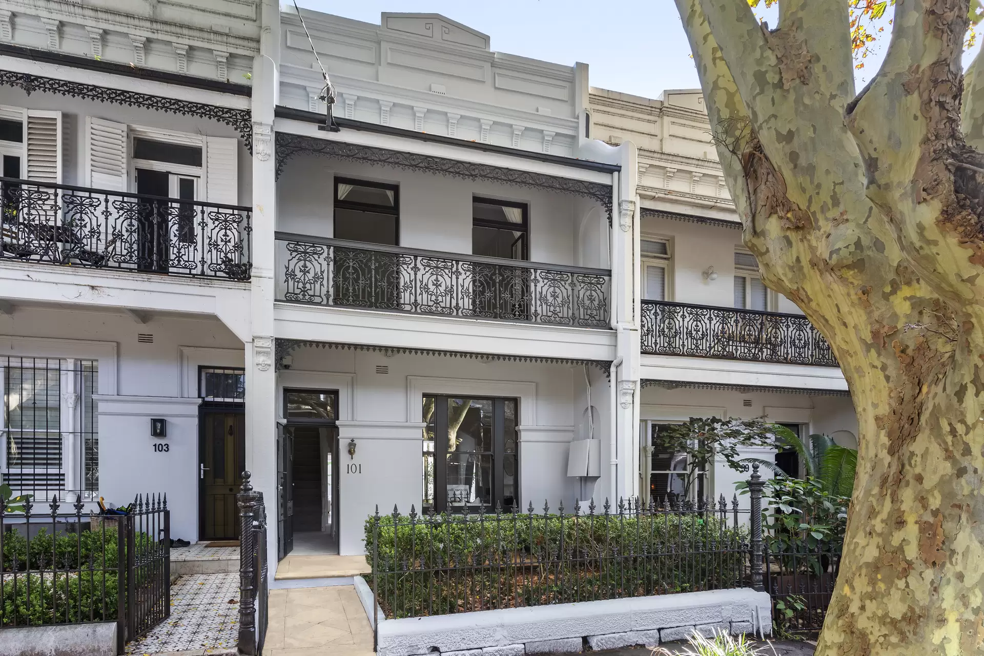 101 Paddington Street, Paddington Auction by Sydney Sotheby's International Realty - image 1