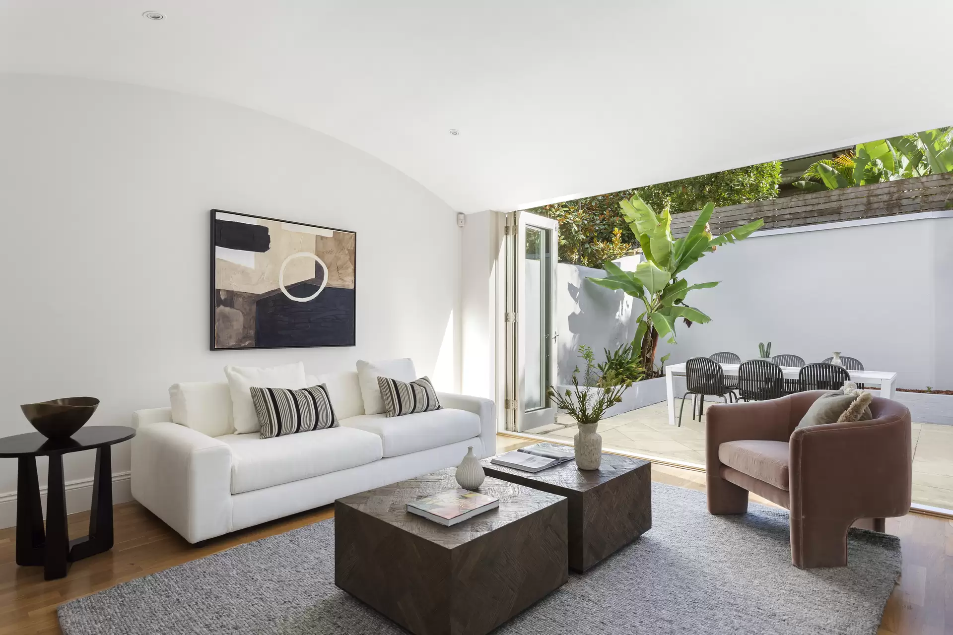 101 Paddington Street, Paddington Auction by Sydney Sotheby's International Realty - image 1