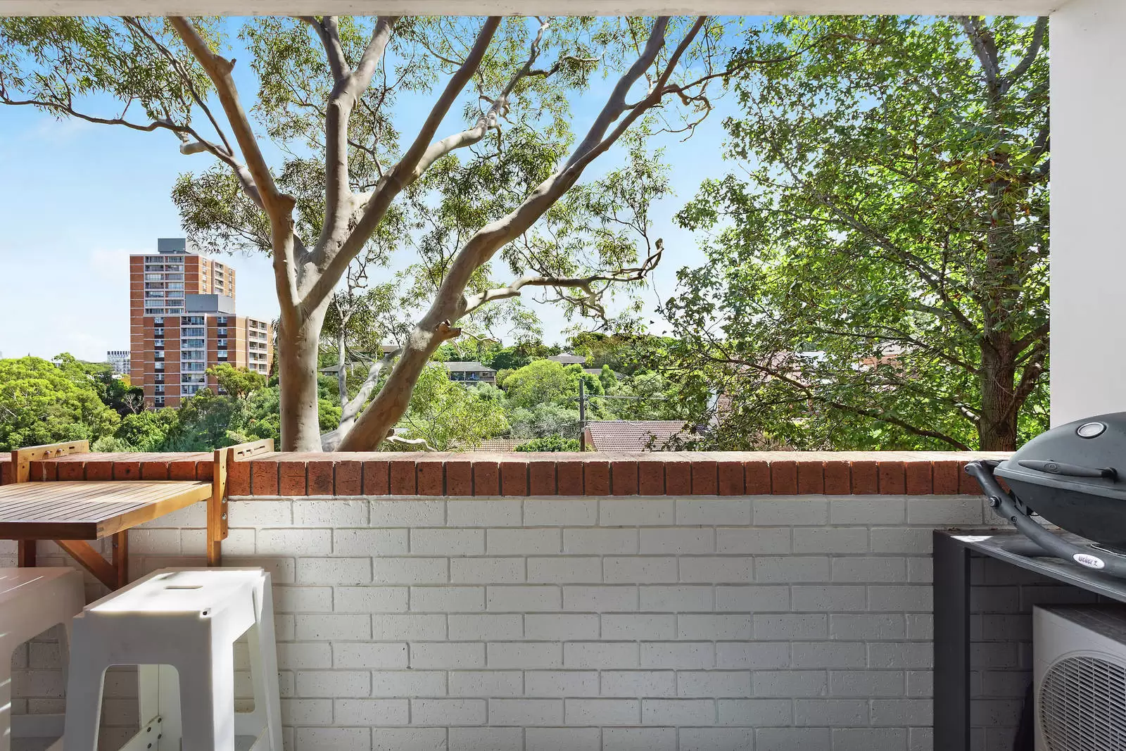 5/23 Glen Avenue, Randwick Auction by Sydney Sotheby's International Realty - image 2