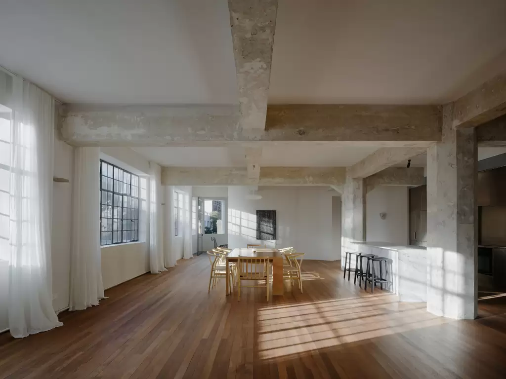 4/46 Foster Street, Surry Hills Auction by Sydney Sotheby's International Realty