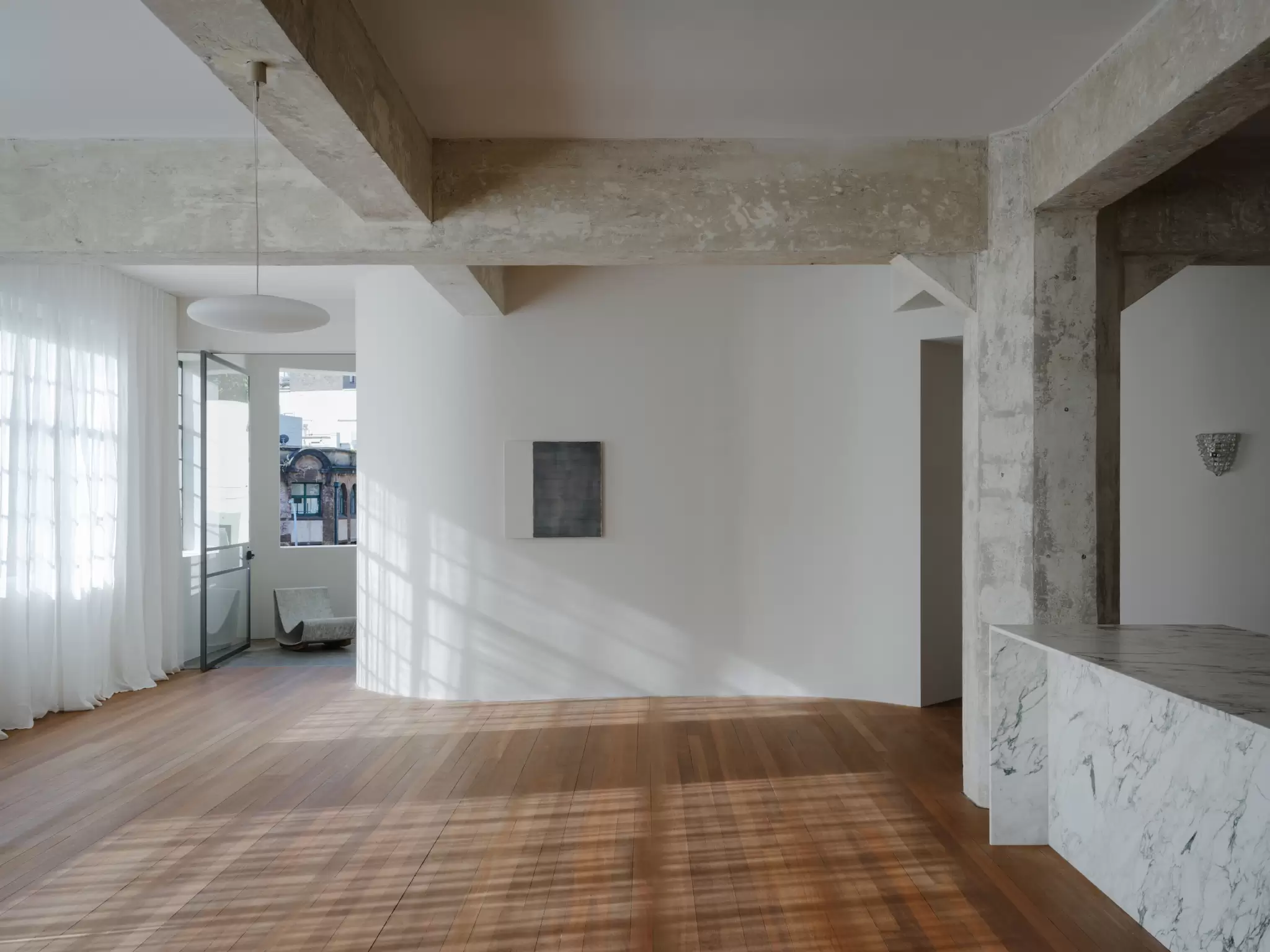 4/46 Foster Street, Surry Hills Auction by Sydney Sotheby's International Realty - image 3