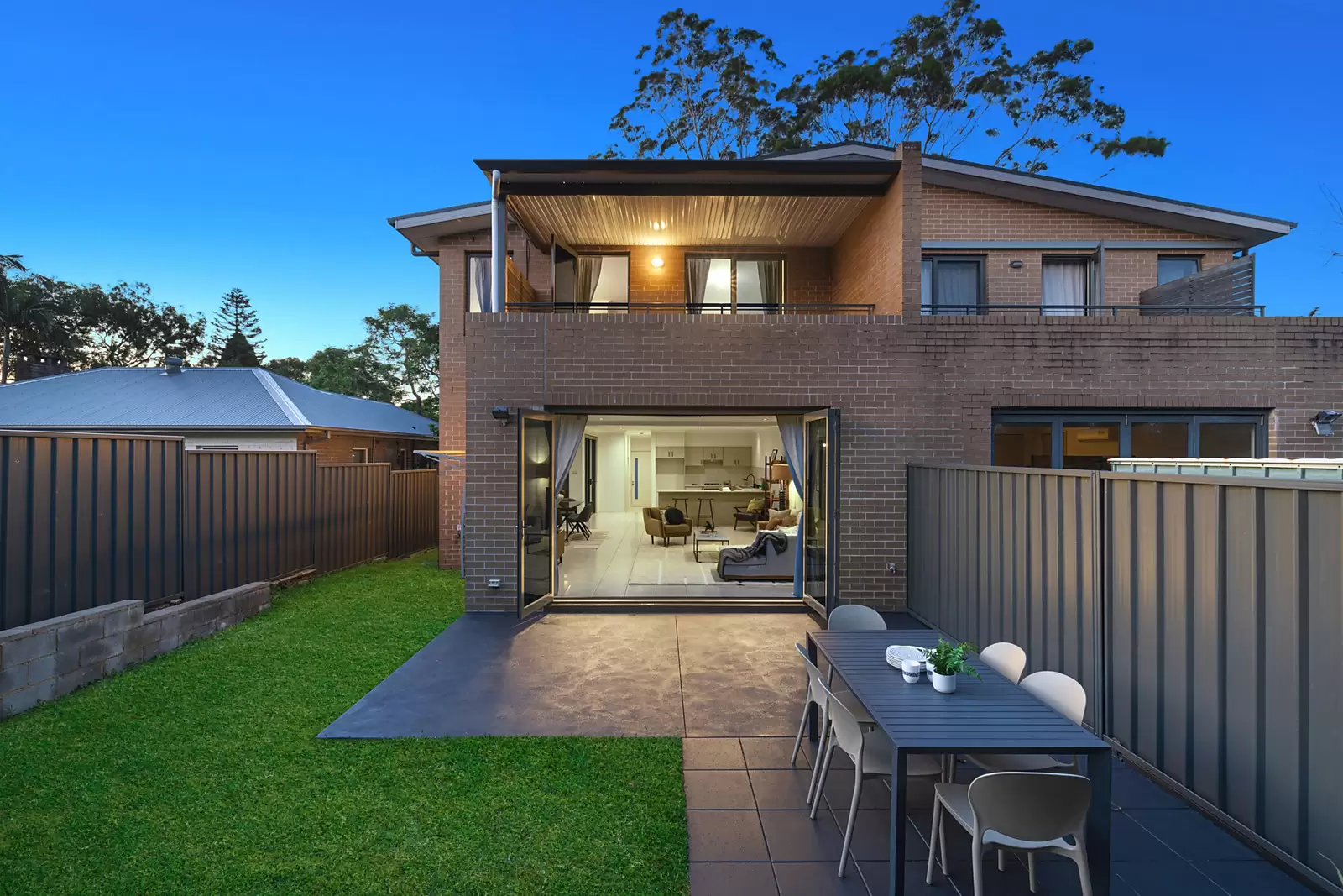 39 Charles Street, Riverwood Auction by Sydney Sotheby's International Realty - image 4