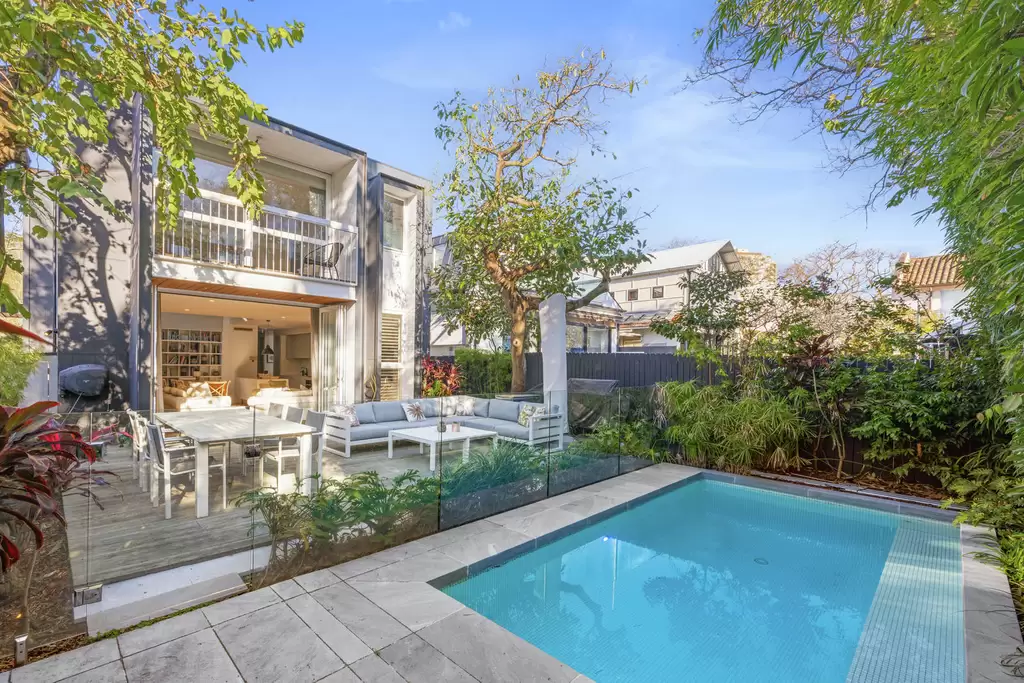 14 Pearce Street, Double Bay Leased by Sydney Sotheby's International Realty