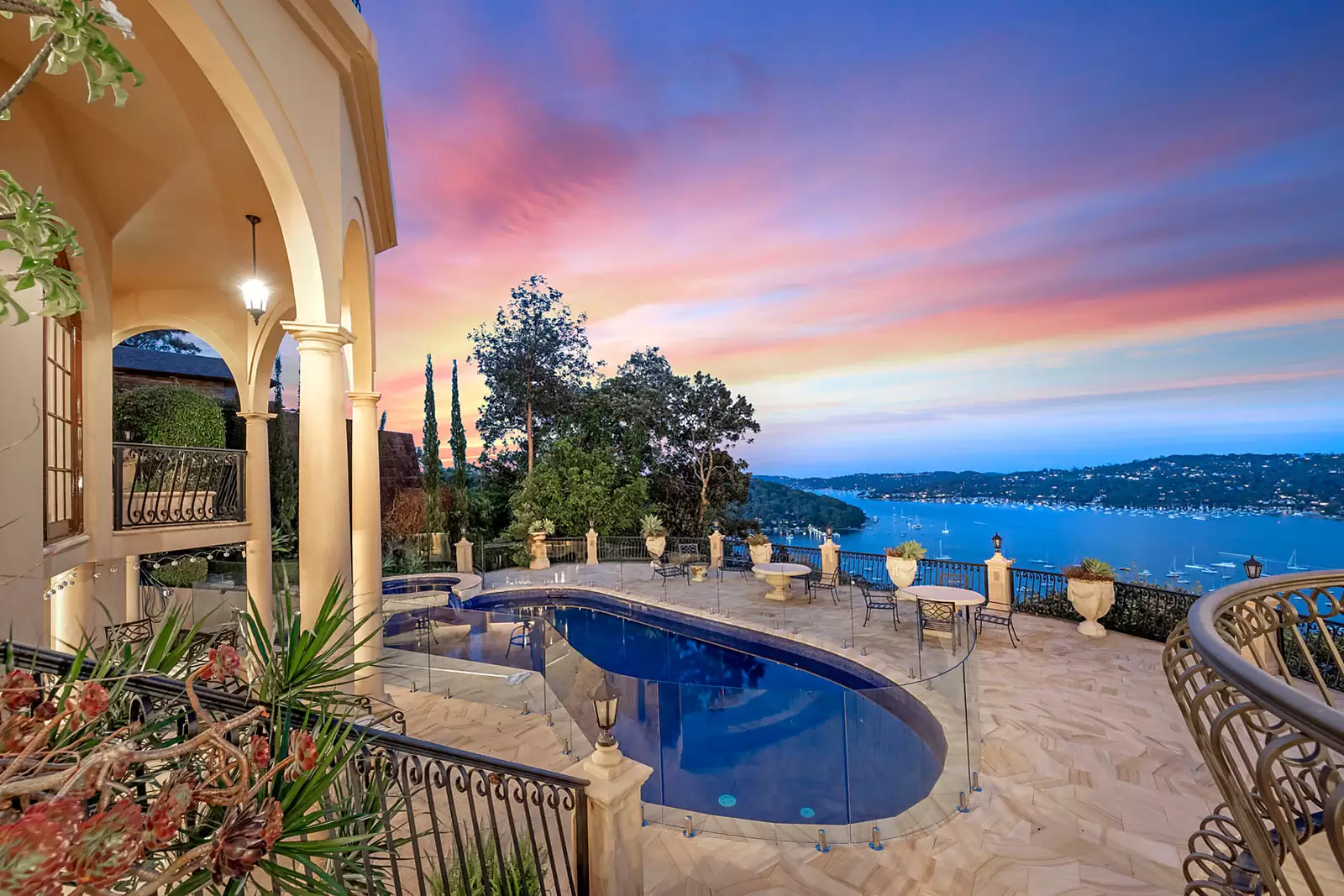 68 Minkara Road, Bayview For Sale by Sydney Sotheby's International Realty - image 3