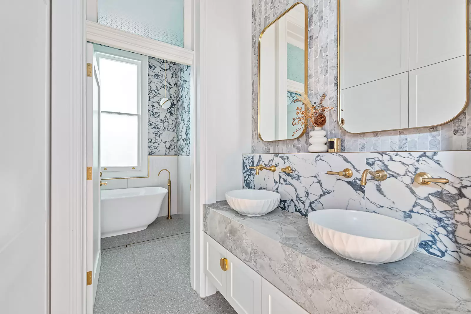 86 Coogee Bay Road, Coogee Auction by Sydney Sotheby's International Realty - image 14