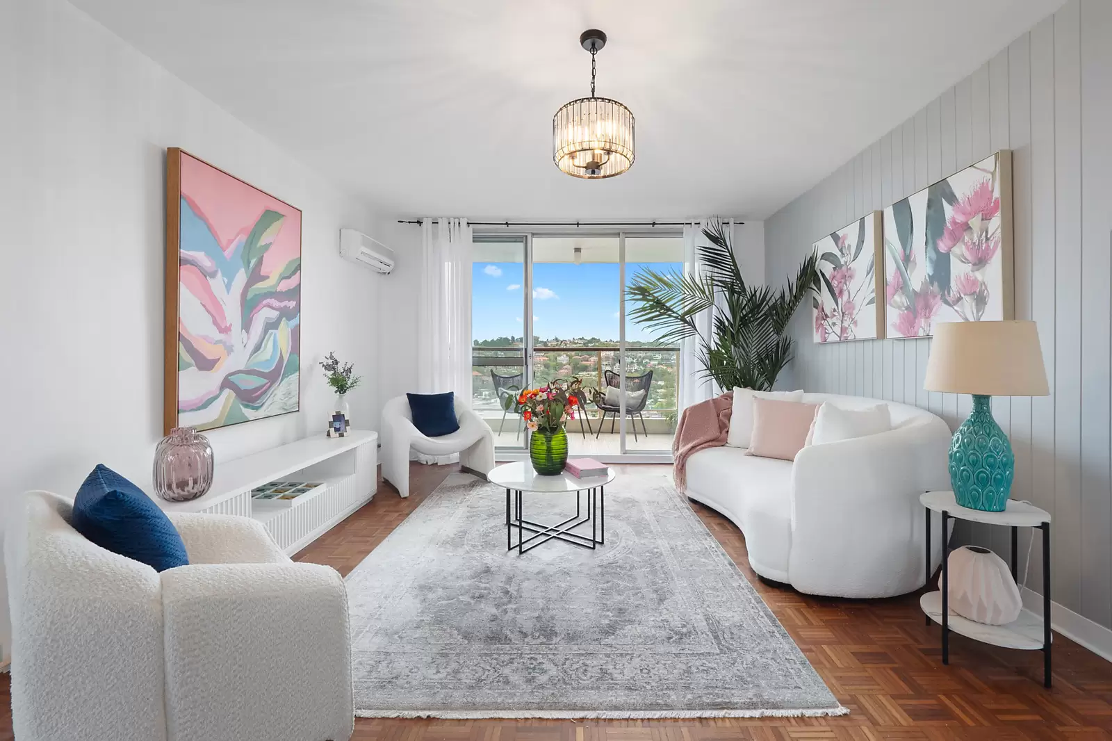 32/16-18 Eastbourne Road, Darling Point Auction by Sydney Sotheby's International Realty - image 2