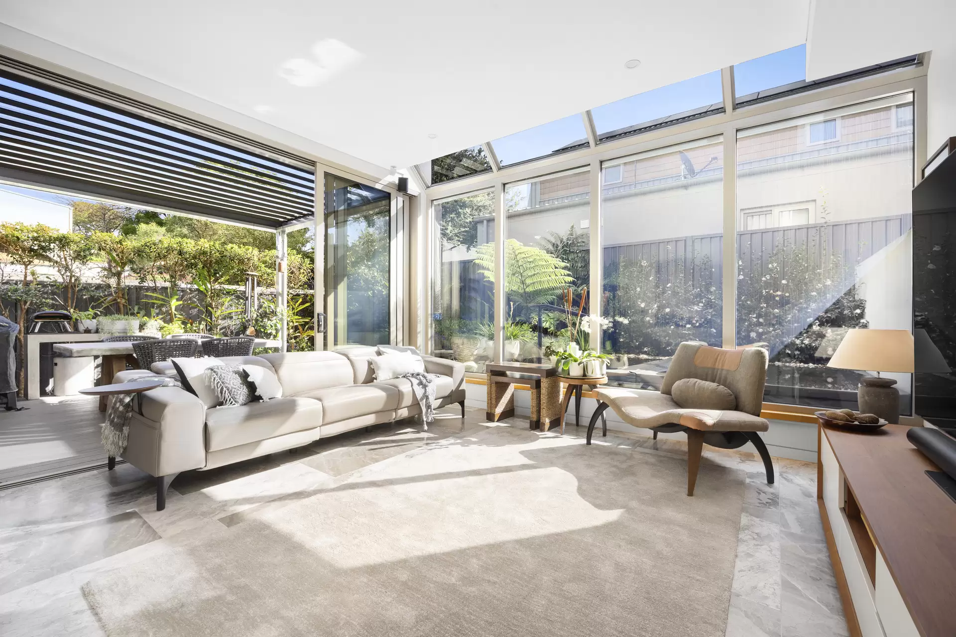 38A White Street, Lilyfield For Sale by Sydney Sotheby's International Realty - image 1