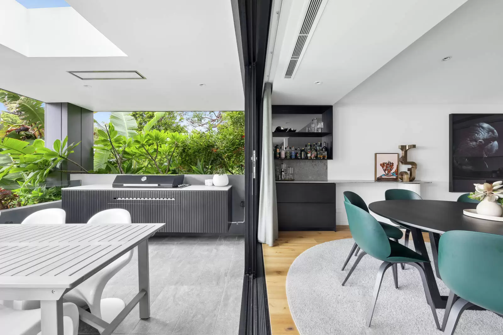 44a Queens Park Road, Queens Park Auction by Sydney Sotheby's International Realty - image 3