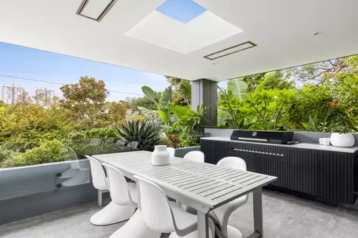 44a Queens Park Road, Queens Park Auction by Sydney Sotheby's International Realty