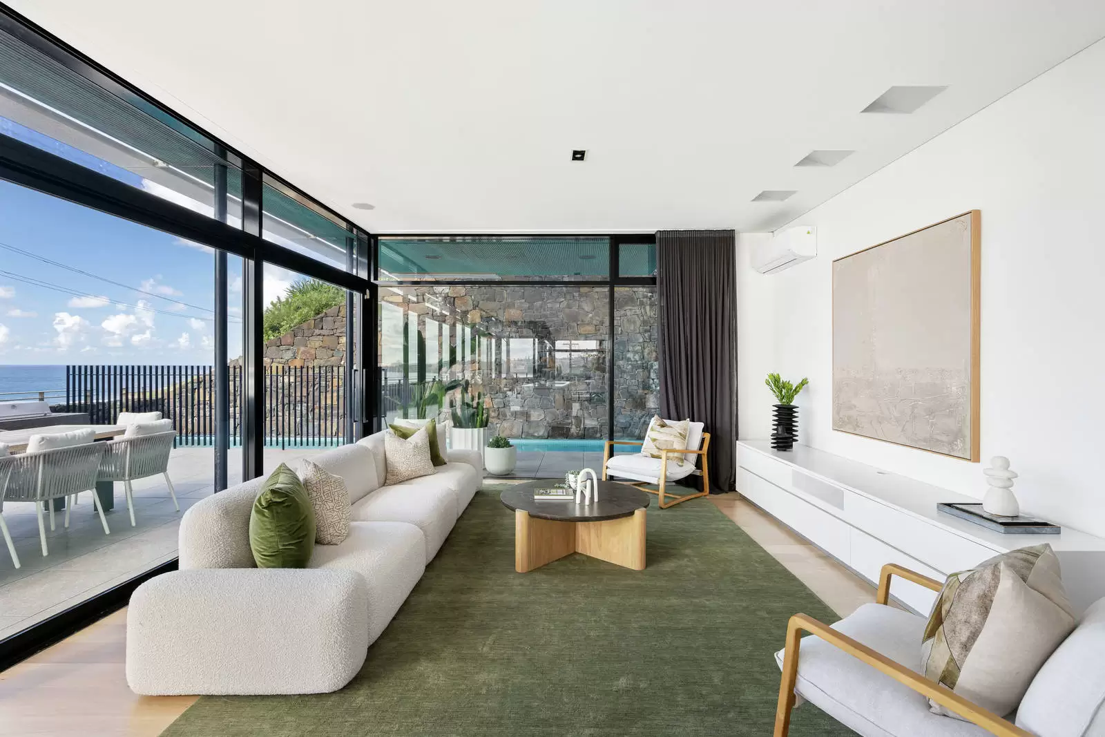 8 Alexandria Parade, South Coogee Auction by Sydney Sotheby's International Realty - image 10