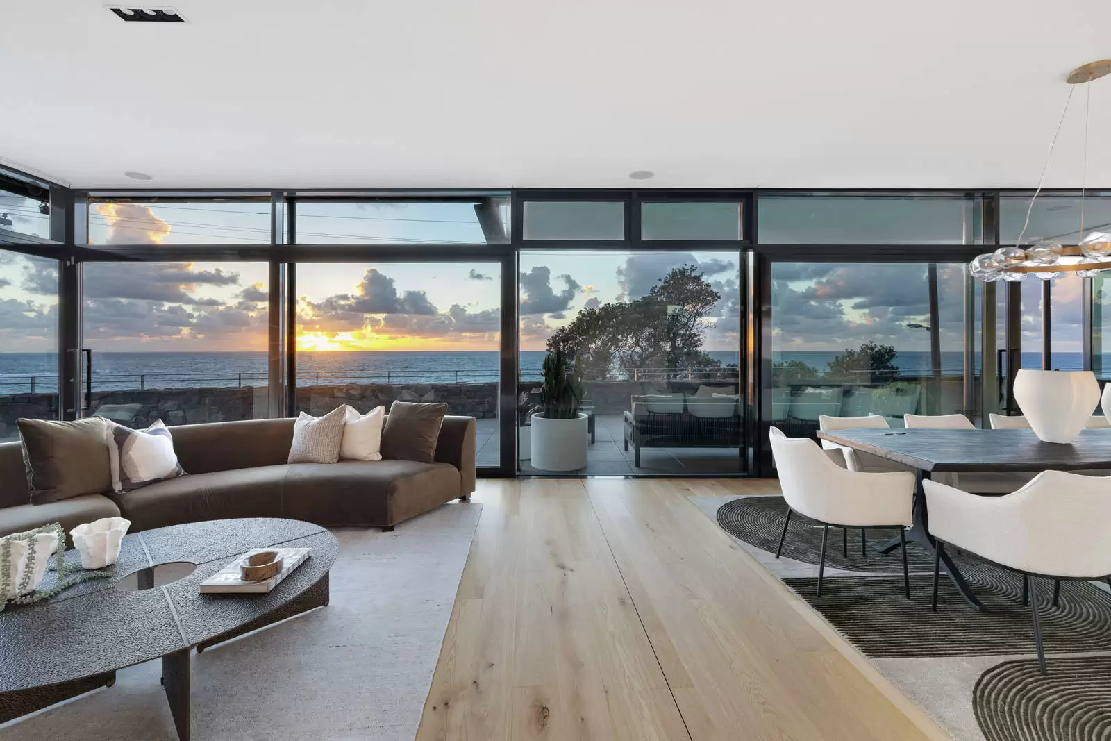 8 Alexandria Parade, South Coogee Auction by Sydney Sotheby's International Realty - image 6