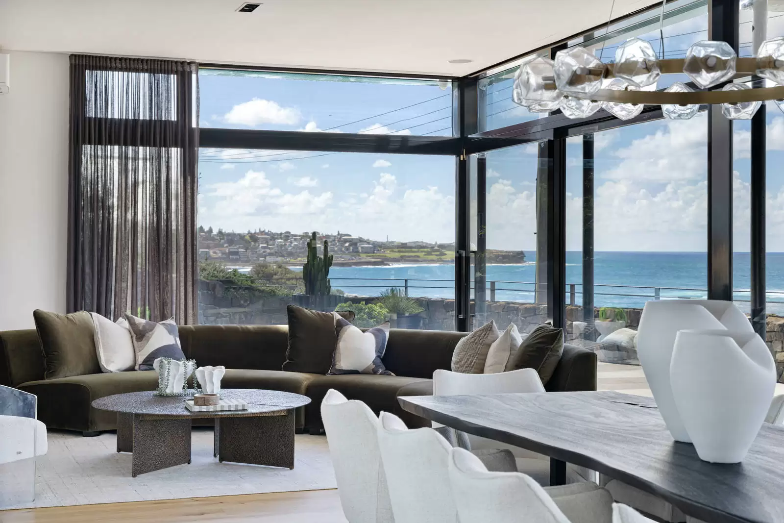 8 Alexandria Parade, South Coogee Auction by Sydney Sotheby's International Realty - image 12
