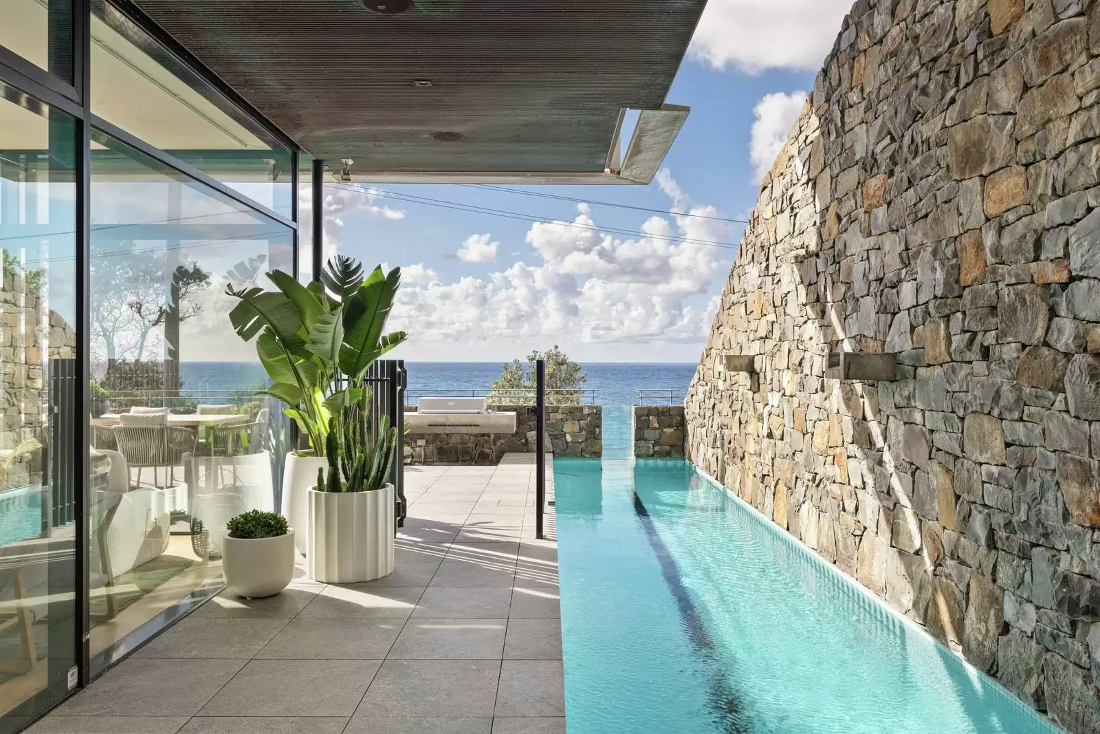 8 Alexandria Parade, South Coogee Auction by Sydney Sotheby's International Realty - image 9