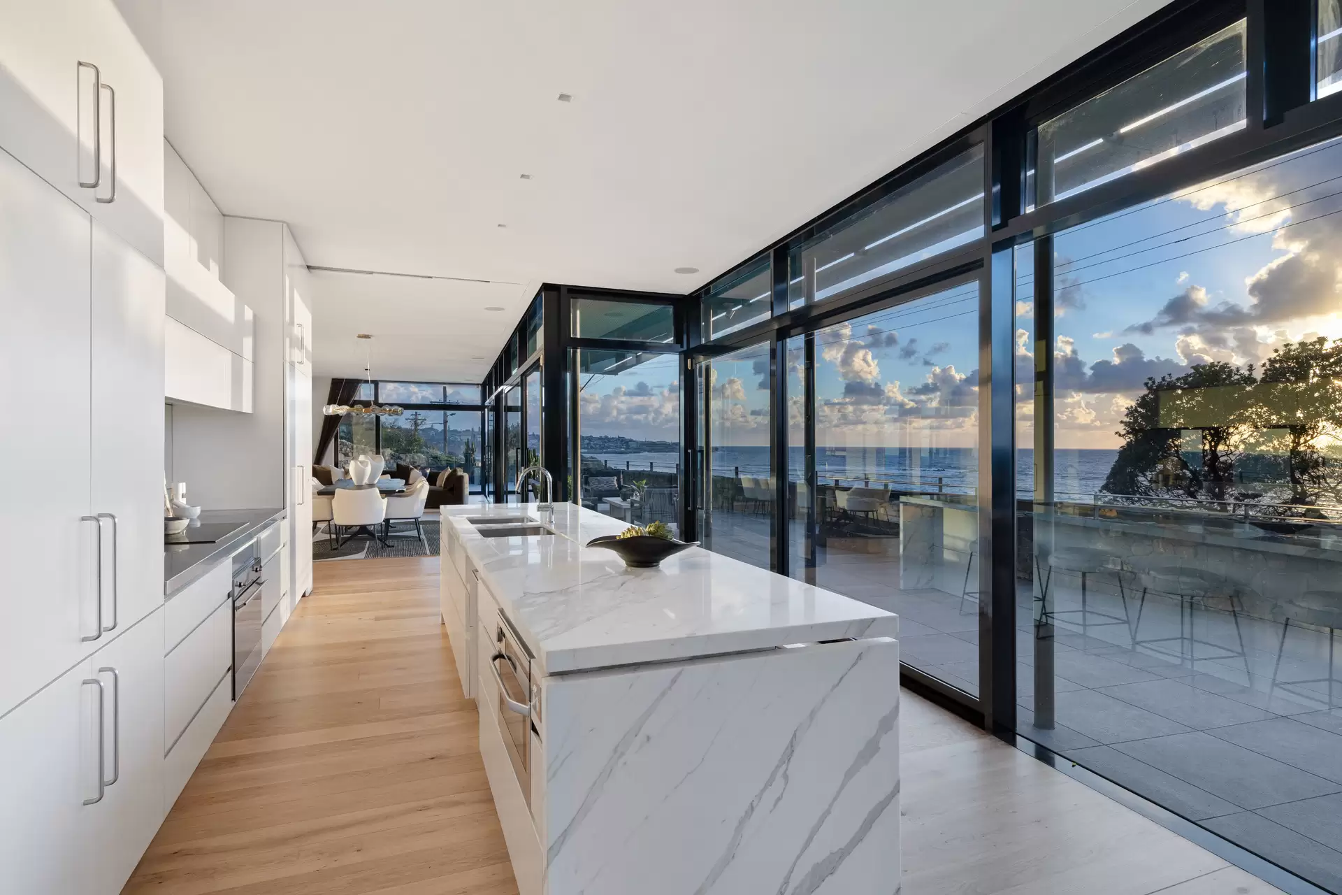 8 Alexandria Parade, South Coogee Sold by Sydney Sotheby's International Realty - image 13