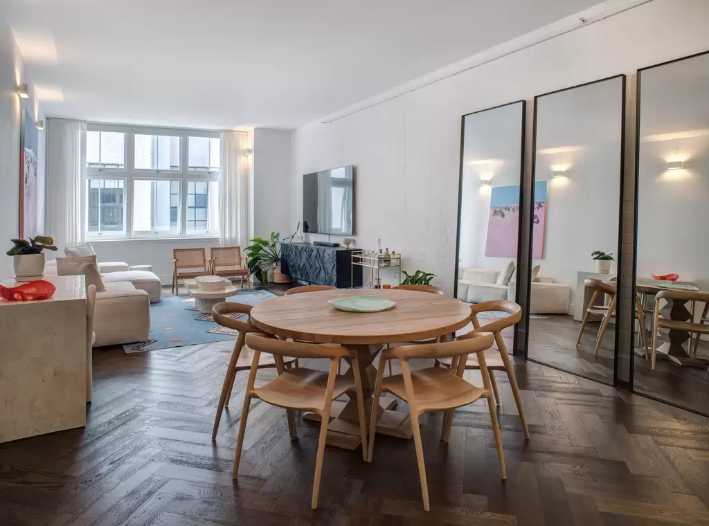 210/117-119 Kippax Street, Surry Hills Auction by Sydney Sotheby's International Realty