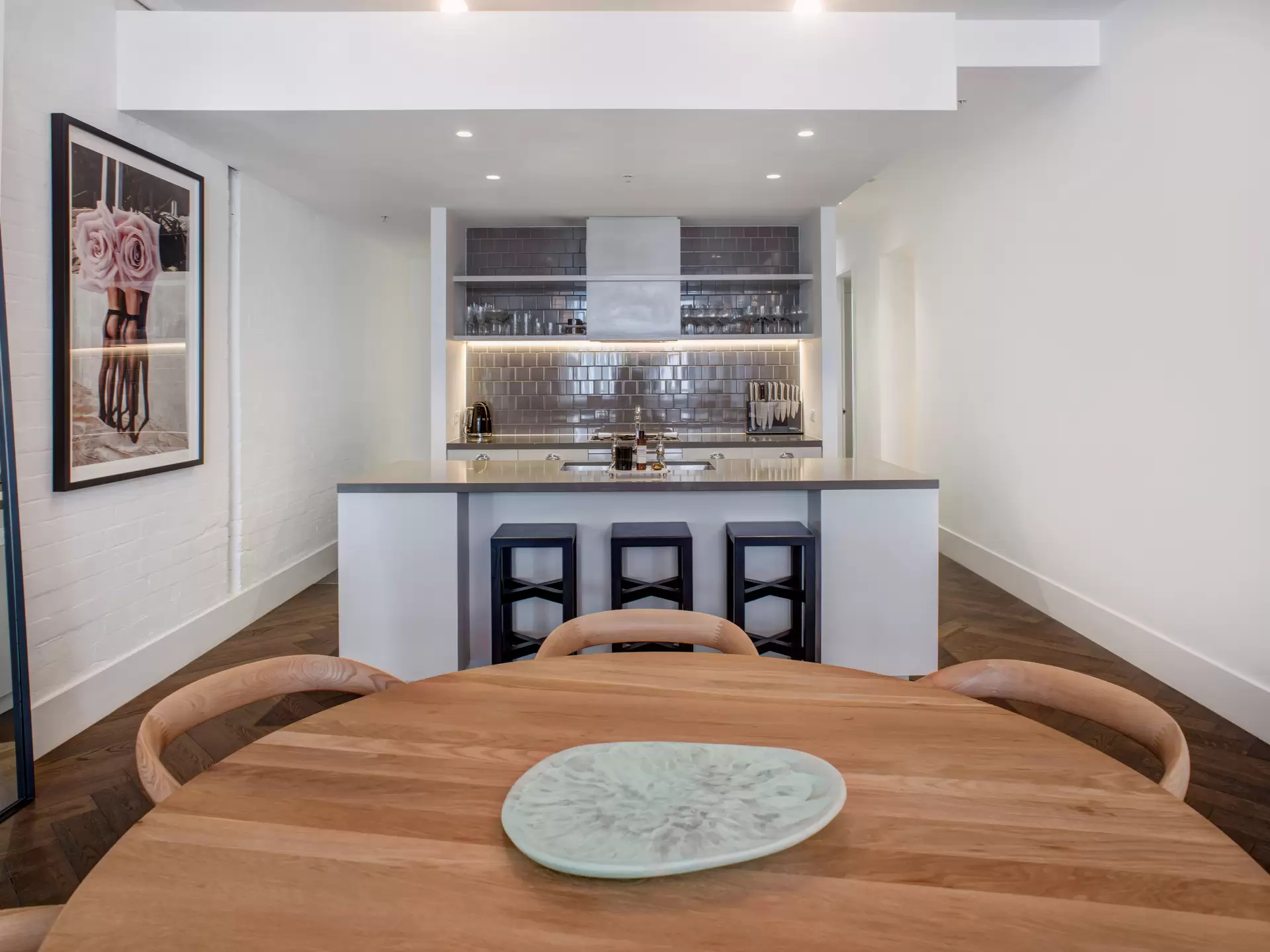 210/117-119 Kippax Street, Surry Hills Auction by Sydney Sotheby's International Realty - image 1