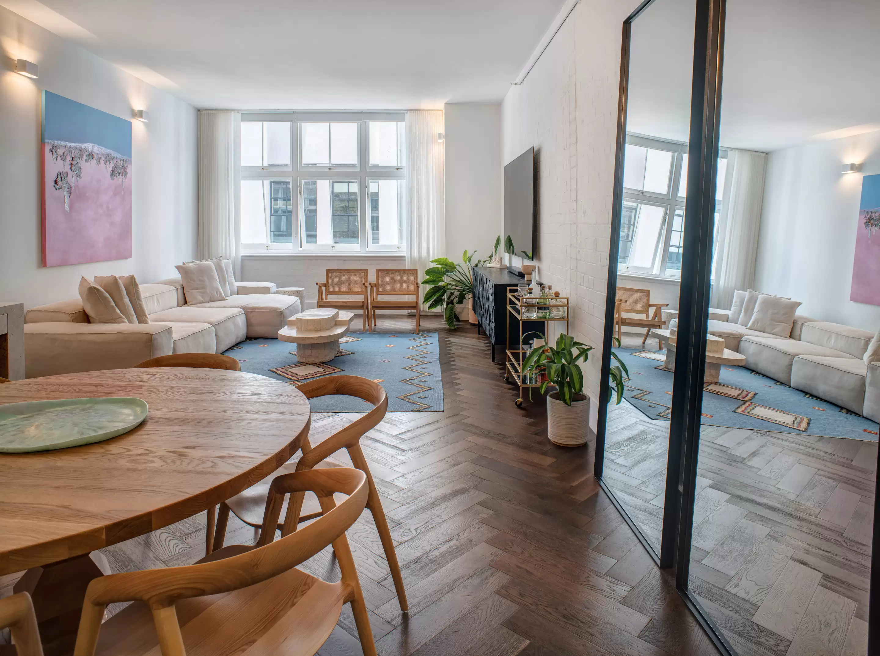 210/117-119 Kippax Street, Surry Hills Auction by Sydney Sotheby's International Realty - image 3